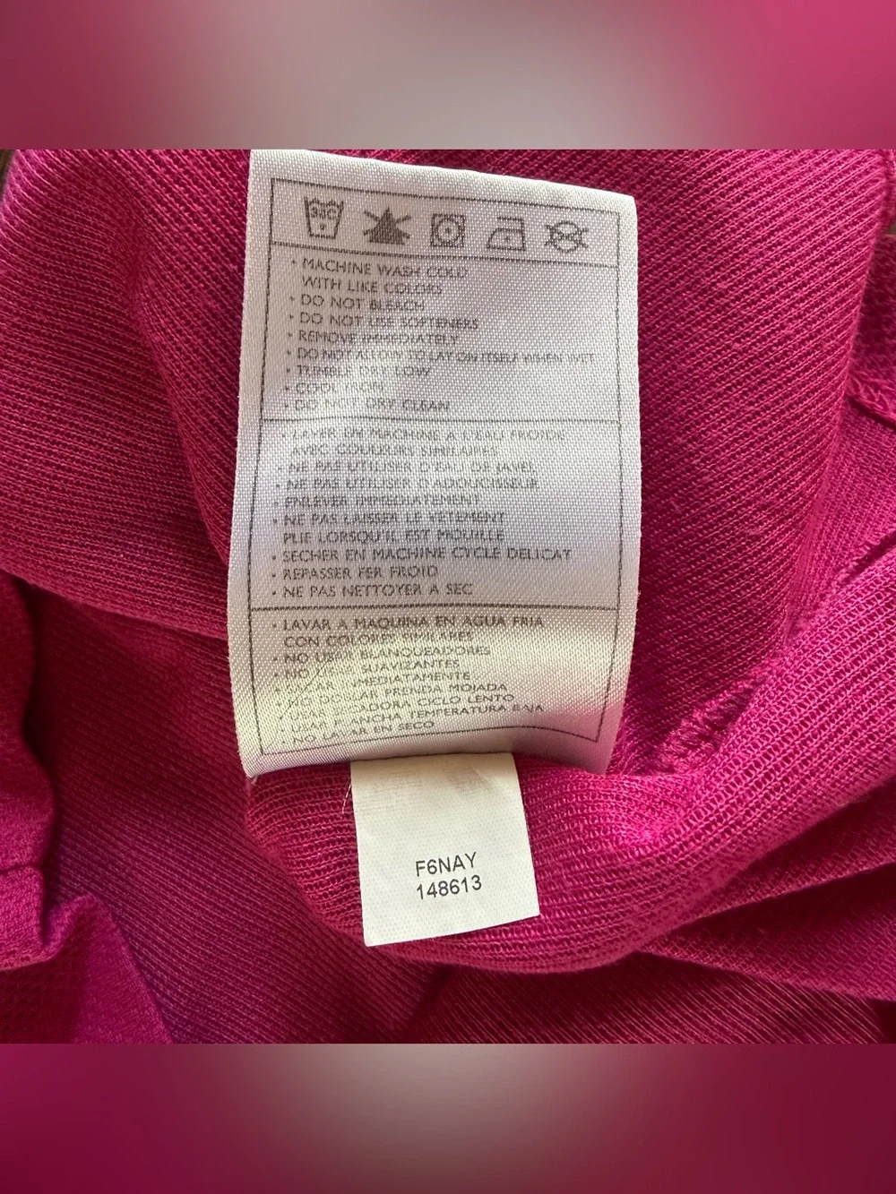 Nike women’s Pink & Black V-Neck Performance Tee size S